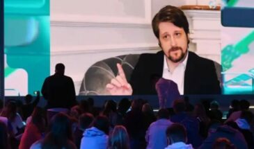 Помните Сноудена? Что с ним сейчас и чем он занимается