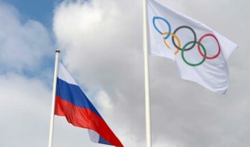 Нас мало, но мы в тельняшках: МОК разрешил российским и белорусским спортсменам участвовать в Олимпиаде в Париже под нейтральным флагом