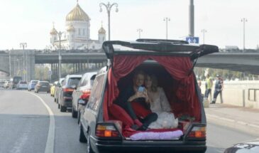 Богомолов меняется или переобувается?