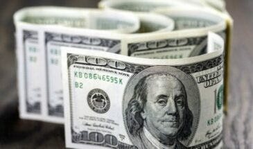 Трамп обдумывает карательные меры против стран, отказывающихся от доллара в торговле