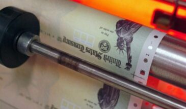 Китай «сбросил» рекордный объем американских гособлигаций