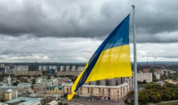 «Не сотни тысяч, а уже миллионы». Украинцы разворачиваются на Восток