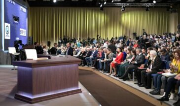 Важность пресс-конференций: как привлечь внимание СМИ