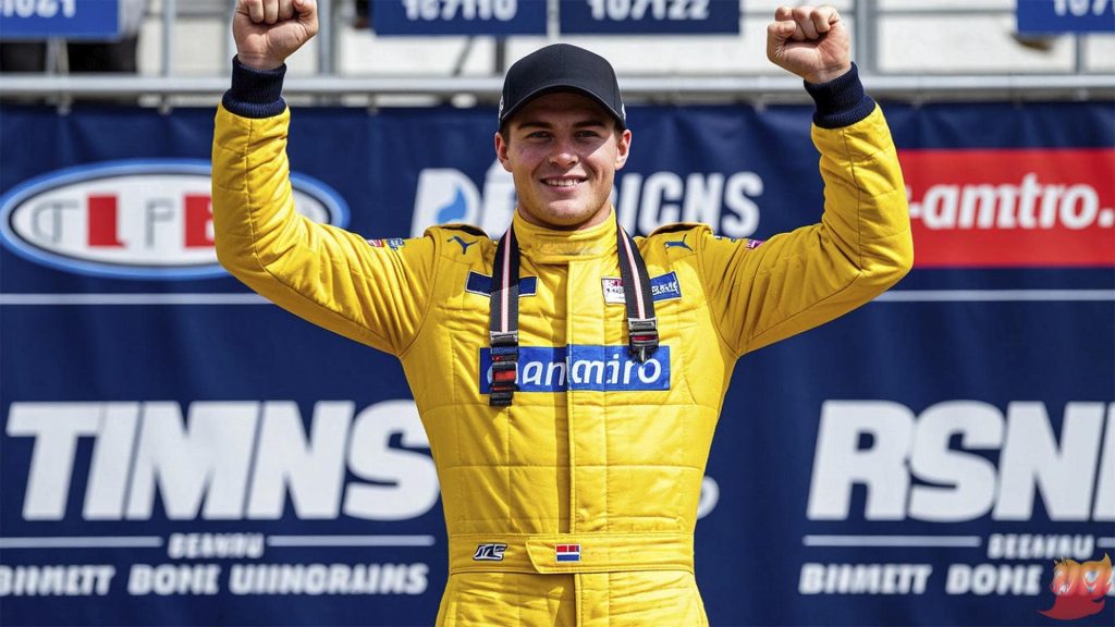 Какой будет 2026 год для 7 аркана (Колесница)?4