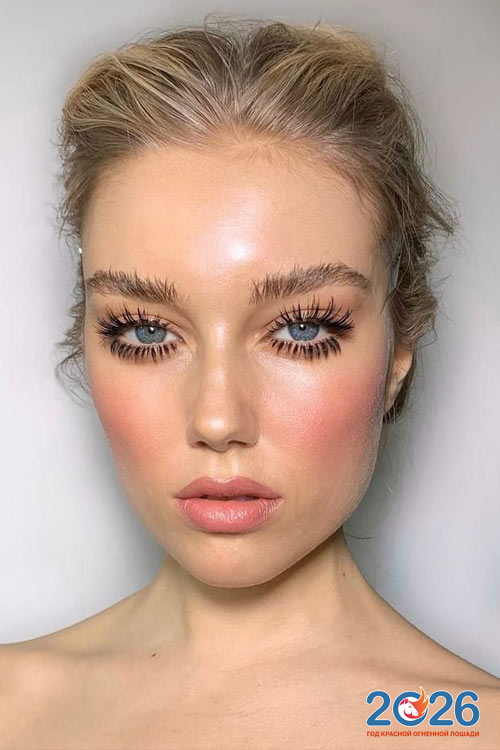 Модный макияж осень-зима 2025-2026 года31
