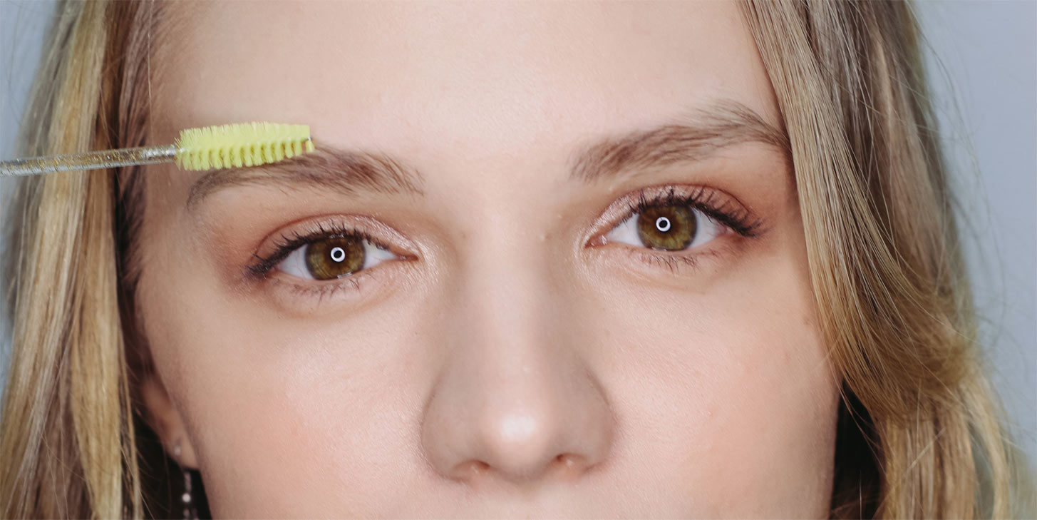 Классическая естественная форма бровей - тренд 2025-2026 года