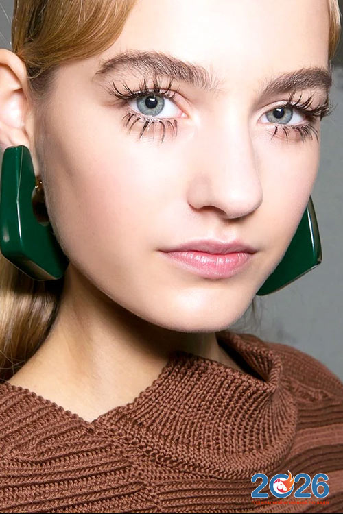 Модный макияж осень-зима 2025-2026 года28