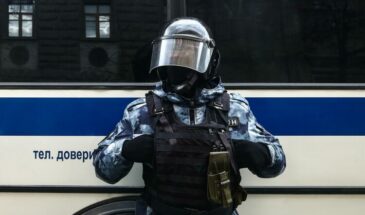 Несовершеннолетний нападавший с ножом на школу в Одинцове отправлен под стражу