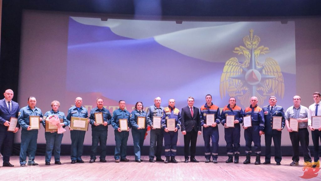 27 декабря 2026 г. — День спасателя Российской Федерации5